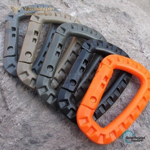 Mousqueton tactique en plastique avec anneau en D pour l'escalade et le camping en extérieur, lot de 4, multicolore - Product Image 2