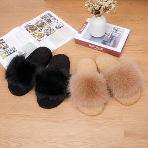 Nouvelles pantoufles en PVC, pantoufles d'intérieur pour femmes, pantoufles en peluche, pantoufles tendance, pantoufles chaudes de haute qualité - Product Image 2