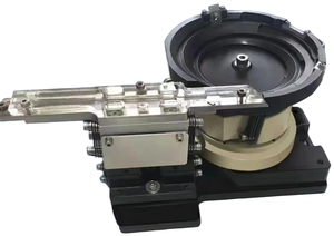 Alimentador Vibratorio Industrial para la Clasificación Automática y Alimentación Precisa de Componentes Electrónicos Pequeños - Product Image 5