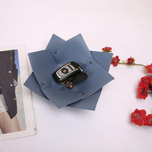 Boîte de rangement en cuir rectangulaire pliable, organisateur de bureau couleur blé, type vertical, fabriqué à Guangzhou - Product Image 5