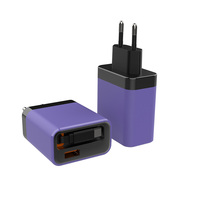 Chargeur mural PD 65W à charge rapide Type-C avec câble rétractable et pliable, sortie 5V/3A pour téléphones mobiles et tablettes, en ABS, marque privée