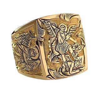 C & J Bijoux transfrontaliers variété de bagues commémoratives dorées de style européen et américain mythes et légendes grecs anciens - Product Image 1