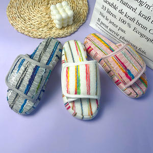 Sandalias de suela gruesa para primavera y otoño, aumento cálido para el hogar, zapatillas planas de colores simples para exteriores suaves para mujer, zapatillas de felpa de algodón - Product Image 2