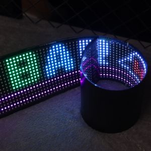 شاشة عرض رقمية مرنة من نوع <span class=keywords><strong>LED</strong></span> فائقة الجودة من النوافذ الخلفية للسيارات شاشة عرض <span class=keywords><strong>LED</strong></span> ملونة بشاشة <span class=keywords><strong>LED</strong></span> تعمل بتطبيق APP للتحكم في السيارة شاشة عرض <span class=keywords><strong>LED</strong></span> للإعلانات - Product Image 3