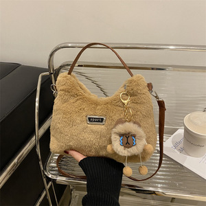 秋冬时尚流行毛绒手提包2024新款西式毛茸茸单肩斜挎包 - Product Image 1