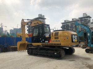 Excavatrice Caterpillar 320D d'occasion avec moteur de pompe, boîte de vitesses, roulement - Poids 20000 kg, 0-2000 heures de fonctionnement - Product Image 3