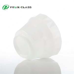 Abat-jour en verre opale blanc personnalisé, durable, fait main, design moderne, écologique, garantie 3 ans pour les couvertures intérieures - Product Image 4