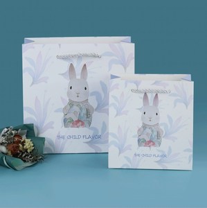 Bolsa <span class=keywords><strong>de</strong></span> papel <span class=keywords><strong>de</strong></span> regalo con logotipo personalizado <span class=keywords><strong>para</strong></span> niño, bolsa <span class=keywords><strong>de</strong></span> embalaje <span class=keywords><strong>para</strong></span> Celebración <span class=keywords><strong>de</strong></span> bebé, cumpleaños, regalo, tienda <span class=keywords><strong>de</strong></span> <span class=keywords><strong>nacimiento</strong></span> - Product Image 3