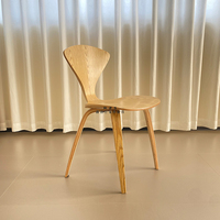 Tabouret de comptoir en bois massif normand moderne avec contreplaqué incurvé moulé pour tables à l'école, à l'hôpital ou au salon