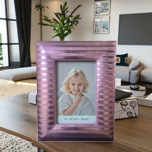 Handmade Hiện Đại 4X6 Inch Khung Ảnh Tùy Chỉnh Màu Tím Sọc PU Da Tường Trang Trí Nội Thất Sáng Tạo Hình Ảnh Khung Kính MDF Cho Nhà Sử Dụng - Product Image 5