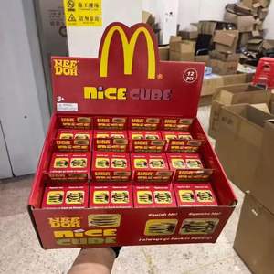 Juguete Antiestrés de Simulación con Forma de Hamburguesa, Juguete Blando de TPR para Aliviar el Estrés, para Niños y Adultos, con Forma de Comida - Product Image 5