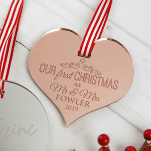 Pallina di Natale Personalizzabile in Acrilico con Logo e Nome, Finitura a Specchio Dorata, Opzioni di Colore Personalizzate, Alta Qualità, Creativa - Product Image 4