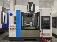 Centre d'usinage vertical VMC1160 BT40 24 outils FANUC, 4ème axe en option, machine de fraisage CNC