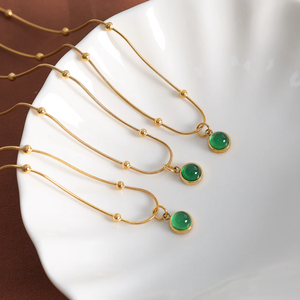 Vintage Style 18K <b>Gold</b> Plated Round Titanium Steel Pendant <b>Necklace</b> with Natural Imitation <b>Pearl</b> Inlay on a Rope Chain - Product Image 4