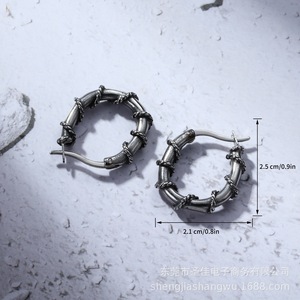 Pendientes de Clip de Acero Inoxidable en Forma de O de 2.1cm, Joyería de Moda para Fiestas CF093 - Product Image 1