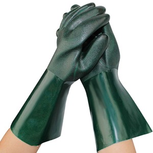 Guanti da Lavoro Industriali Resistenti a Doppio Rivestimento in PVC Verde Scuro a Maniche Lunghe, Resistenti ad Acidi, Oli e Prodotti Chimici, con Presa Antiscivolo - Product Image 1