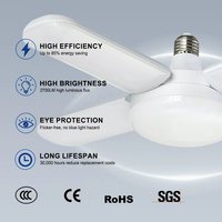 Ampoule LED E27 pliable 4+1 feuilles haute luminosité, 30 000 heures, certifiée RoHS CE pour l'éclairage d'entrepôt