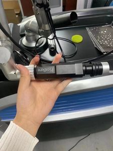 Máquina Profesional de Eliminación de Tatuajes con Láser de Picosegundos con 755 1320nm, Eliminación de Pecas y Pigmentos con Carbón - Product Image 4