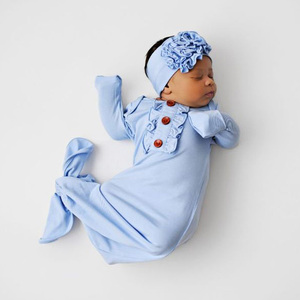 Ultra Morbida Come la Seta Infantile Manica Lunga di Bambù Sacco A Pelo con il Cappello Appena Nato Del Bambino Ruffle Annodato Abito - Product Image 1