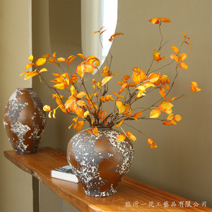 ดอกไม้ประดิษฐ์รูปใบเมเปิ้ลยี่ห้อ Yihua ขนาด 54 ซม. สีสันฤดูใบไม้ร่วง ทำจากผ้าไหม สำหรับตกแต่งบ้าน จัดวางบนโต๊ะ - Product Image 2