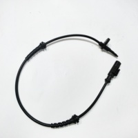 Sensor Kecepatan Roda ABS 670037513 670037273 670006720 670006719 untuk Maserati