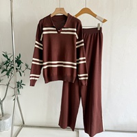 Sweater rajut wanita, kerah garis-garis kontras kasual longgar dan serbaguna gaya malas setelan rajutan