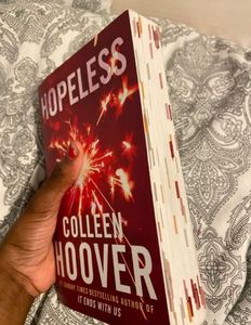Libro de Éxito de Ventas: Hopeless de Colleen Hoover, Novela de Ficción Romántica en Inglés, Libro Contemporáneo para Jóvenes Adultos - Product Image 4