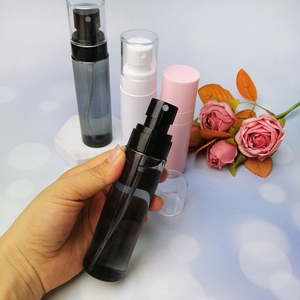 Spray Fixateur Haute Qualité Longue Durée 60ml Non Collant Fini Mat Contrôle du Sébum Brume de Maquillage pour Tous Types de Peau - Product Image 3