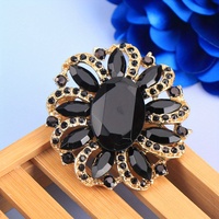 Broche créative tendance en strass, fleur en forme de diamant, accessoires vestimentaires pour femmes, corsage, cadeau, épingles
