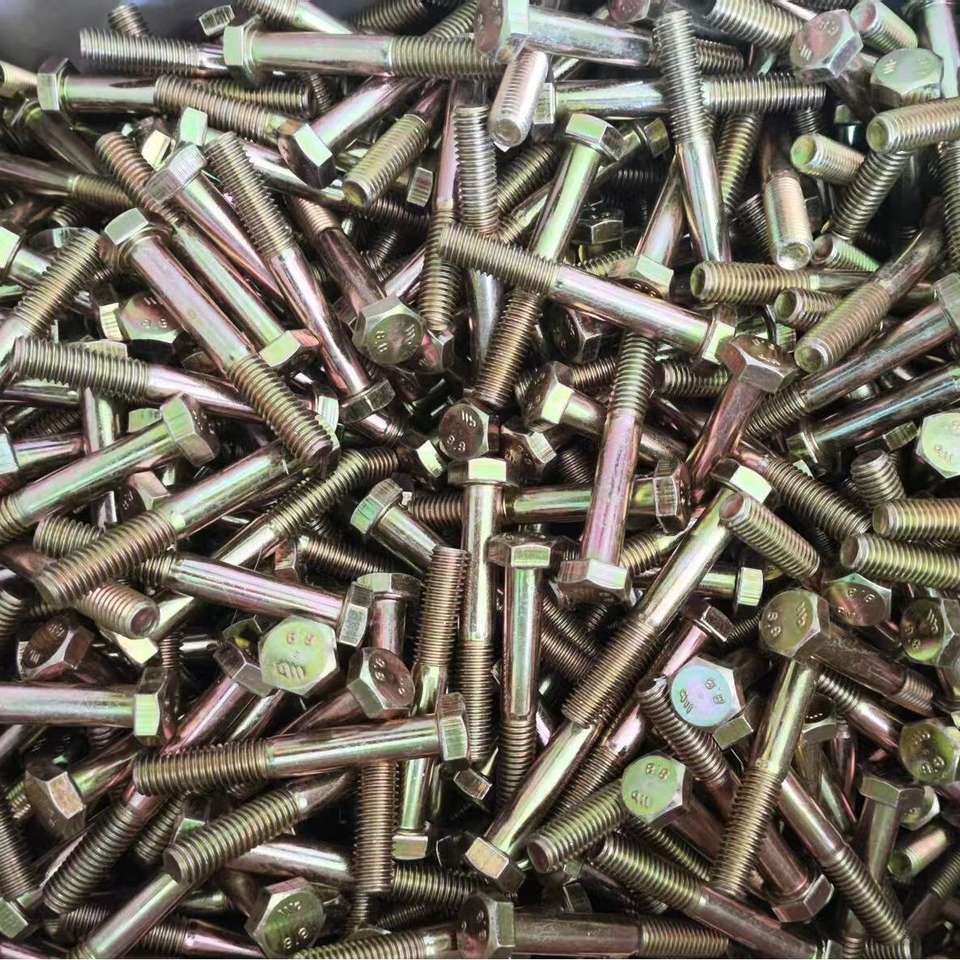Factory Supply DIN 931 ISO 4014 Carbon Steel Grade 8.8 Yellow Zinc ...