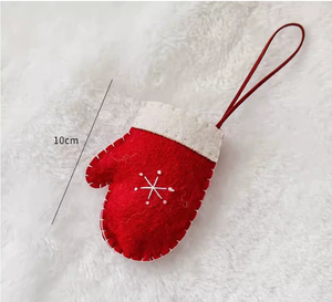 เครื่องประดับตกแต่งต้นคริสต์มาสรูปการ์ตูนทำจากผ้าสักหลาด ขนาด 41.4 ซม. x 27 ซม. ผลิตในประเทศจีน - Product Image 1