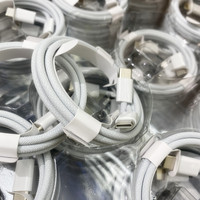 Câble de charge rapide USB-C tressé en nylon de bonne qualité 60W PD, adaptateur secteur USB-C 20W, câble de données pour iPhone 18 17 16 15 Pro Max