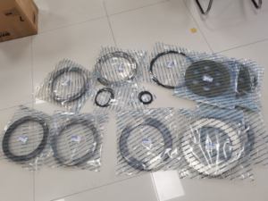 Komatsu Reparatieset Revisie Pakking Voering <span class=keywords><strong>Kit</strong></span> 707-99-25710 707-99-57330 707-99-66360 707-99-67680 707-99-46130 707-98-48610 - Product Image 6