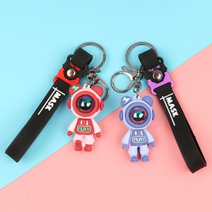 Llavero de PVC 3D de Plástico con Diseño de Oso Relámpago de Dibujos Animados, Suave y Adorable, Personalizado, Venta al por Mayor Barata - Product Image 2