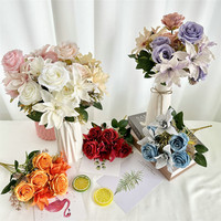 Romantischer Künstlicher Rosen-Lilien-Strauß Seidenblumen-Bündel Realistische Kunstblumen-Tischdekoration für Hochzeit, Zuhause, Tisch und Party