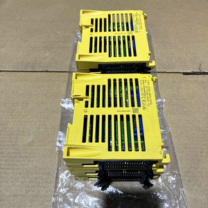 หน่วยเชื่อมต่อโมดูล I/O สำหรับ CNC อุตสาหกรรม A03B-0824-C002 A03B0824C002 บอร์ดควบคุม - Product Image 1