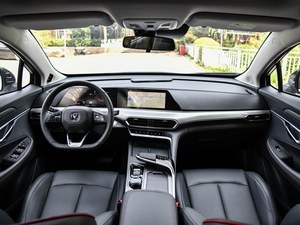 <span class=keywords><strong>Changan</strong></span> <span class=keywords><strong>UNI</strong></span>-<span class=keywords><strong>T</strong></span> 2020, Modelo Flagship, SUV Compacto de Gasolina, Auto Usado, 7 Velocidades, Doble Embrague Húmedo, Freno de <span class=keywords><strong>Estacionamiento</strong></span> Electrónico - Product Image 5