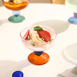Vaso <span class=keywords><strong>de</strong></span> cristal <span class=keywords><strong>de</strong></span> 200ml <span class=keywords><strong>de</strong></span> colores con pie alto <span class=keywords><strong>para</strong></span> helado, postres, yogur, parfait, <span class=keywords><strong>para</strong></span> restaurante, <span class=keywords><strong>desayuno</strong></span>, batidos y zumos - Product Image 4