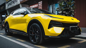 ชุดแต่งรอบคัน New Lotus ELETRE SUV 2022+ รุ่น R Style คาร์บอนไฟเบอร์  ประกอบด้วยลิ้นหน้า สเกิร์ตข้าง ดิฟฟิวเซอร์ สปอยเลอร์ ซุ้มล้อ แบบติดตั้งเอง - Product Image 2