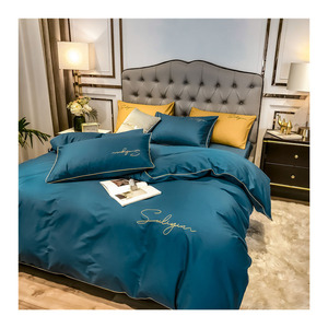 260731 Ensembles <span class=keywords><strong>de</strong></span> couettes, Coffrets cadeaux, <span class=keywords><strong>Couette</strong></span> pour tout-petit, <span class=keywords><strong>Couette</strong></span> motif <span class=keywords><strong>vache</strong></span>, Couverture matelassée blanche, <span class=keywords><strong>Housse</strong></span> <span class=keywords><strong>de</strong></span> lit Anime, Parure <span class=keywords><strong>de</strong></span> lit Queen - Product Image 4