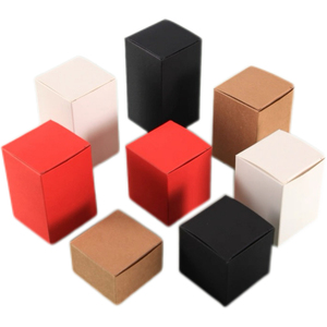 Boîte cadeau en carton recyclable personnalisée en cuir de vache blanc, noir et rouge pour l'emballage de cosmétiques, de soins de la peau, de sérum et de shampoing - Product Image 2