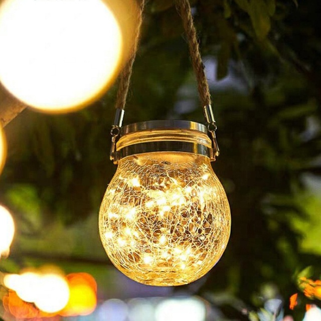 Light Outdoor Christmas Garden String Lights Solar Crack Design IP44 Rated Warm White 8-10 Hours