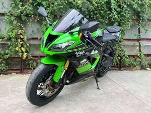 Combinación de Motocicleta Deportiva <span class=keywords><strong>Kawasaki</strong></span> Ninja <span class=keywords><strong>2015</strong></span> de <span class=keywords><strong>600</strong></span> cc y Bicicleta - Product Image 5