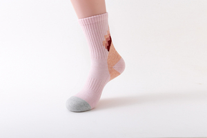 <span class=keywords><strong>Chaussettes</strong></span> d'hiver en laine épaisse pour femmes, <span class=keywords><strong>chaussettes</strong></span> <span class=keywords><strong>de</strong></span> sport et <span class=keywords><strong>de</strong></span> randonnée, <span class=keywords><strong>chaussettes</strong></span> thermiques sans couture avec design <span class=keywords><strong>fantaisie</strong></span> sur les orteils - Product Image 5