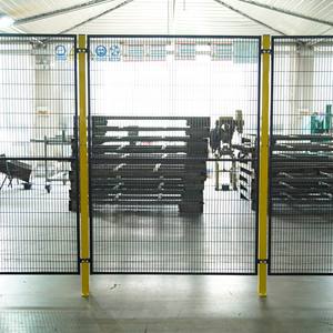 Barrera de Seguridad para Máquinas y Robots <span class=keywords><strong>METALTEC</strong></span>, Perímetro con Marco, 6 Pies de Altura, Montaje Rápido, Modelado 3D Natural - Product Image 4