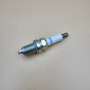 Autoparts Bougies d'allumage de voiture BKR5E BKR5E-11 BKR5ES-11 BKR5EY Bougies d'allumage de voiture dans les voitures - Product Image 1