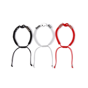 Pulsera de cuerda tejida a mano con forma de luna Tai Chi, roja, blanca y negra, pulseras de cuerda de moda unisex, pulseras de regalo, cuerda de cáñamo - Product Image 2