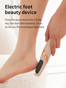 Kit de manucure tendance le plus vendu : lime à ongles et ponceuse anti-callosités rechargeable pour les pieds - Product Image 2