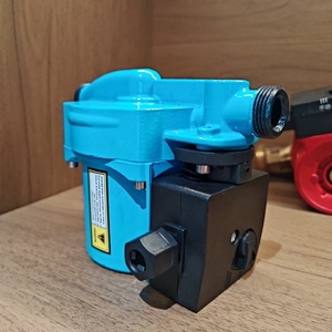 Mini <span class=keywords><strong>bomba</strong></span> CC <span class=keywords><strong>de</strong></span> circulación <span class=keywords><strong>de</strong></span> <span class=keywords><strong>agua</strong></span> <span class=keywords><strong>potable</strong></span> caliente <span class=keywords><strong>de</strong></span> fábrica <span class=keywords><strong>de</strong></span> China al por mayor - Product Image 3