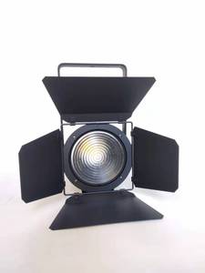ไฟสปอตไลท์สำหรับโรงละครในโบสถ์ขนาด200W 300W LED ไฟเวที DMX ไฟเฟรสเนลเส้นสีขาวอบอุ่นพร้อมประตูยุ้งฉาง - Product Image 5